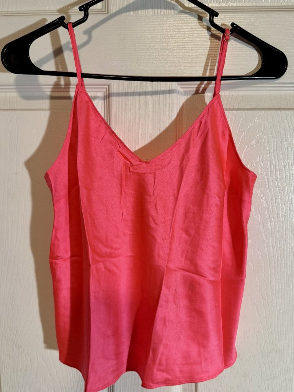 Victoria's Secret gently used Coral cami satin pajama top Size S